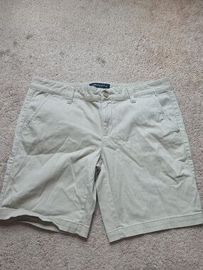 Aeropostale Womens Light Khaki Flat Front Shorts-School Uniform